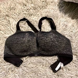 Victoria’s Secret Sport 32DD Bra